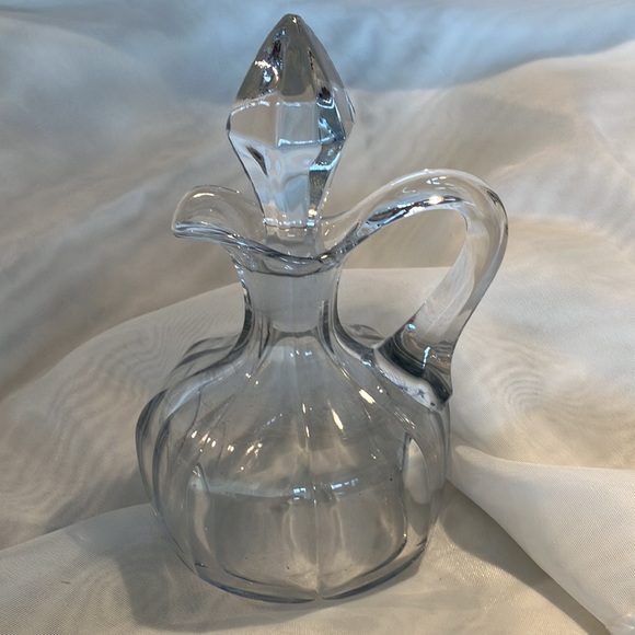 Crystal Cruet Set With Stoppers - Picture 4 of 12